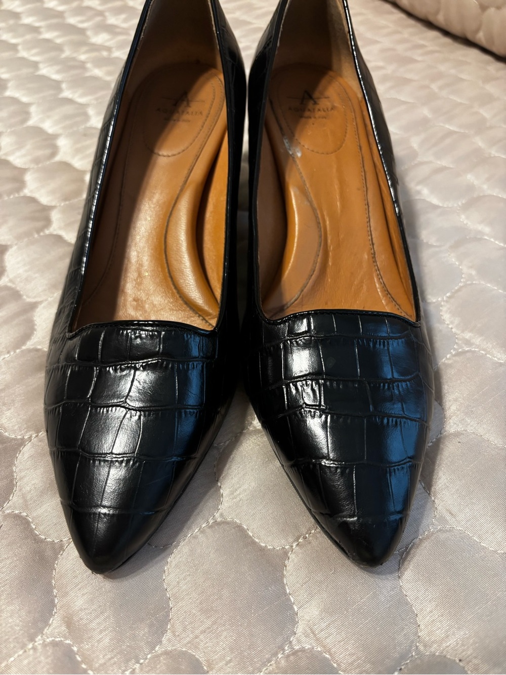 Aquatalia Black Croc Embossed Leather Heels | Block Heel Pumps | Size 8 Italy - Picture 3 of 10